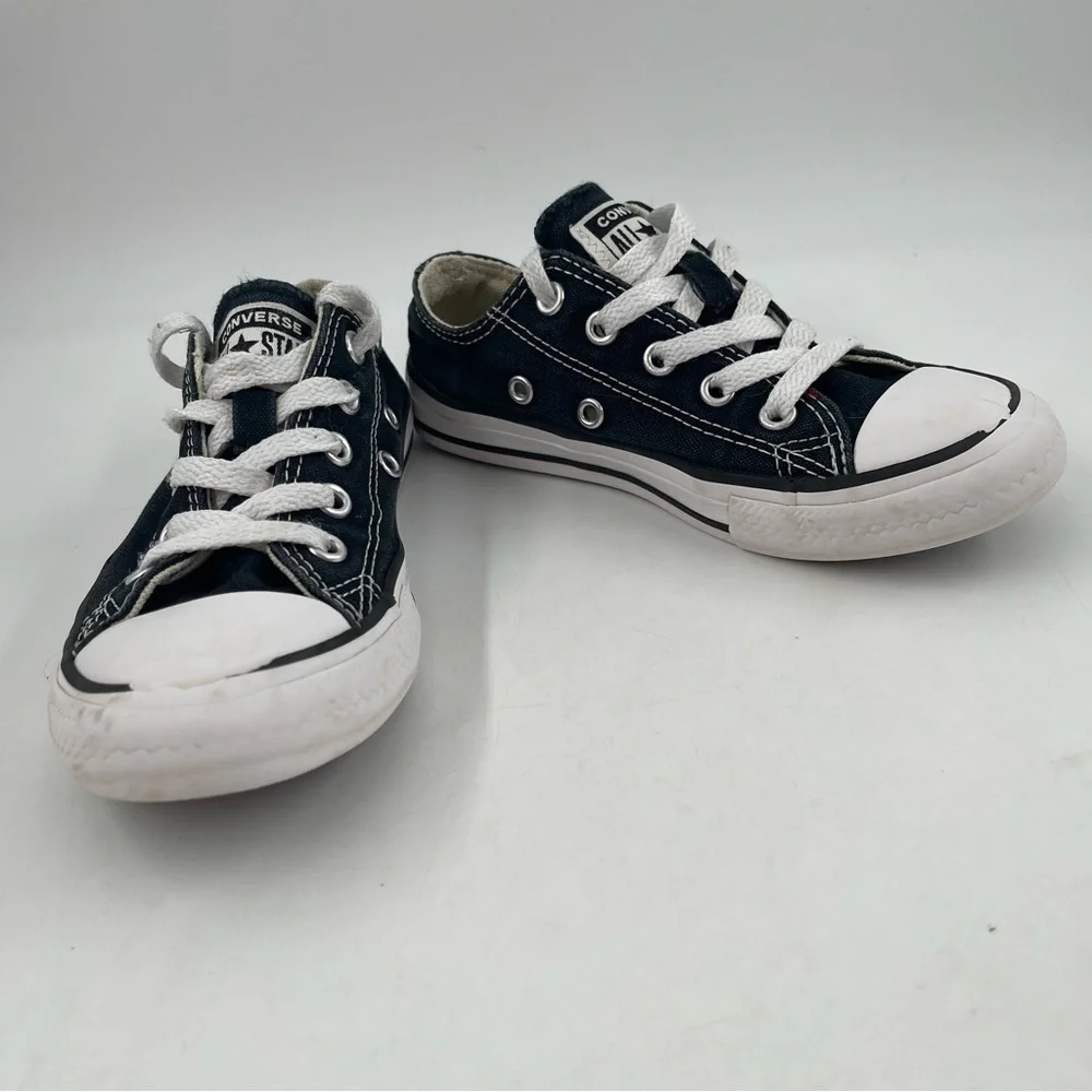 Converse Unisex Kids CTAS Black White Canvas Low Top Sneakers Shoes - Size 12 C